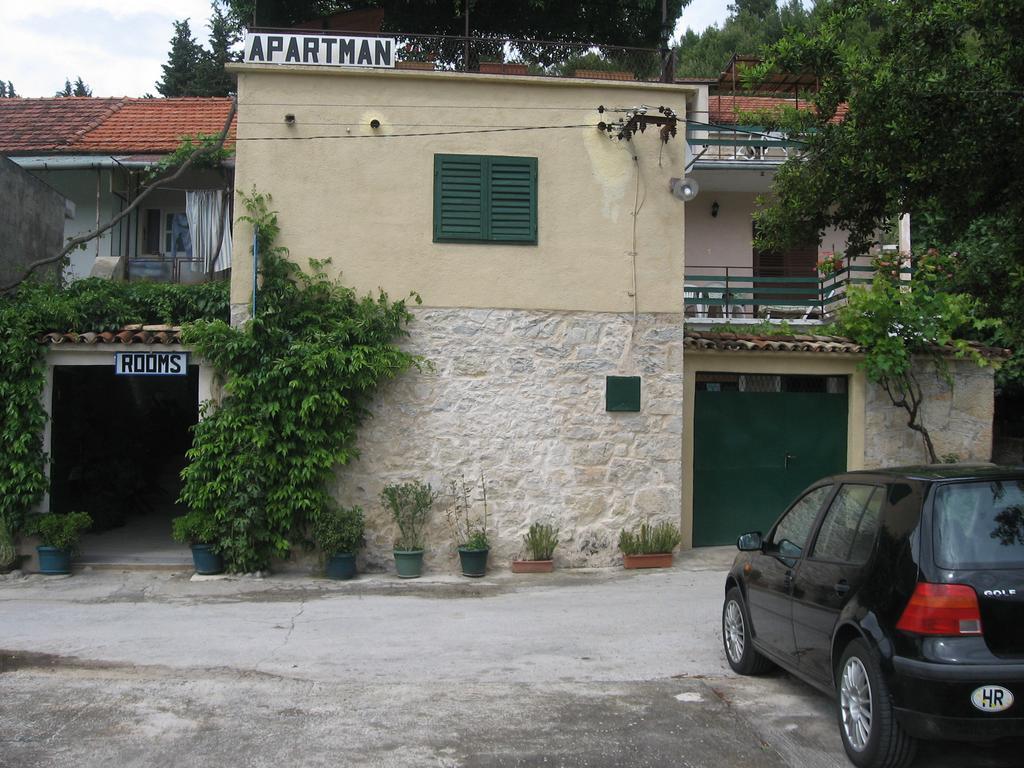 Apartments Darinka Skradin Habitación foto