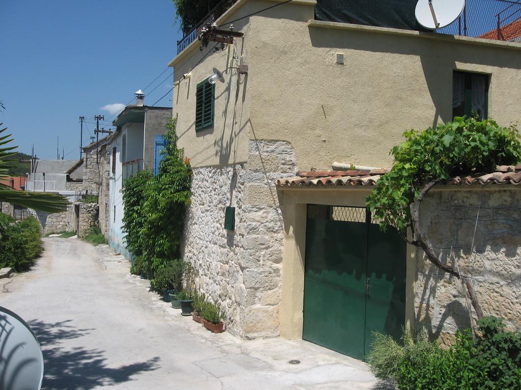 Apartments Darinka Skradin Habitación foto