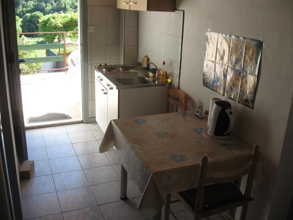 Apartments Darinka Skradin Habitación foto