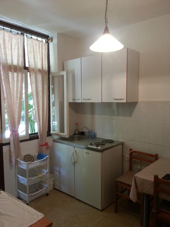 Apartments Darinka Skradin Habitación foto